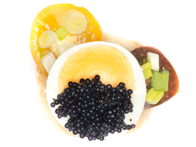 Partyfood Kaviar - Tomate - Brötchen